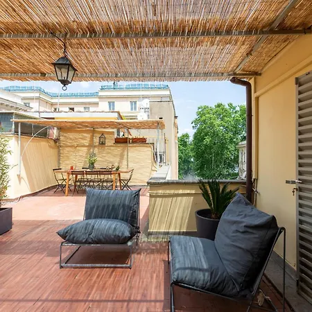 Διαμέρισμα Iflat Trastevere Stylish 4 Bedroom Penthouse